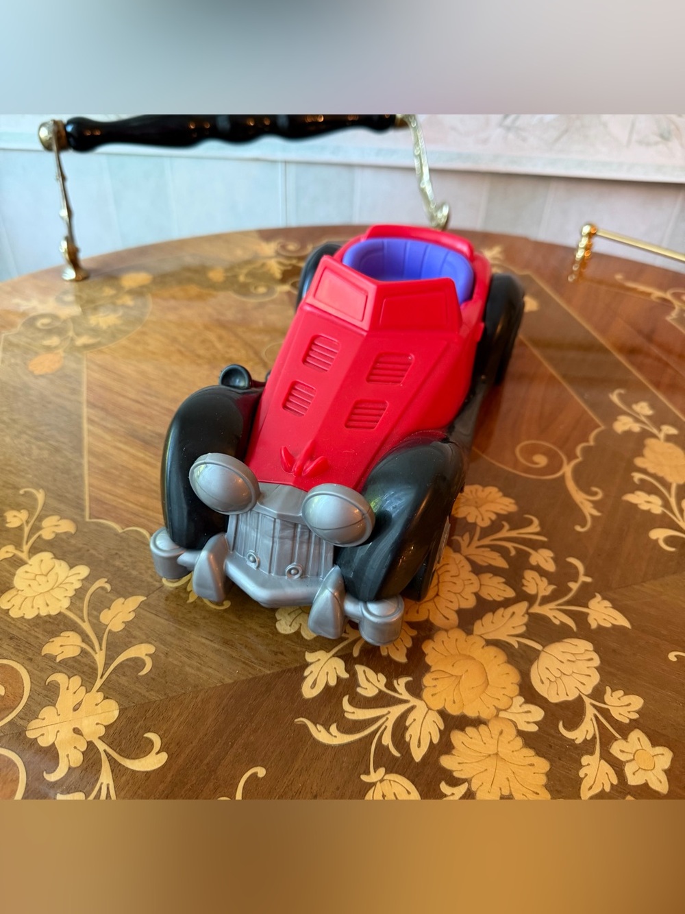 Fisher Price Little People Cruella DeVille 101 Dalmatians Car